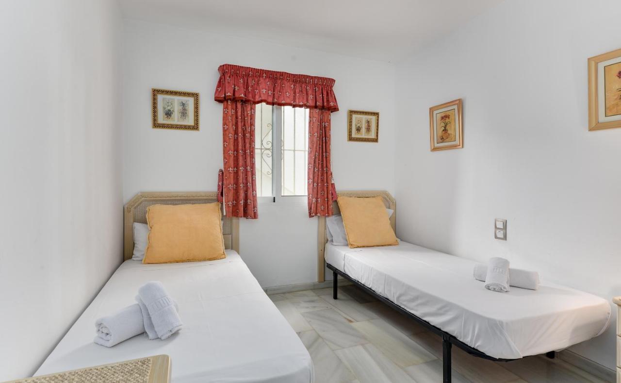 Apartamento Playa Lucera Sitio de Calahonda Exterior foto